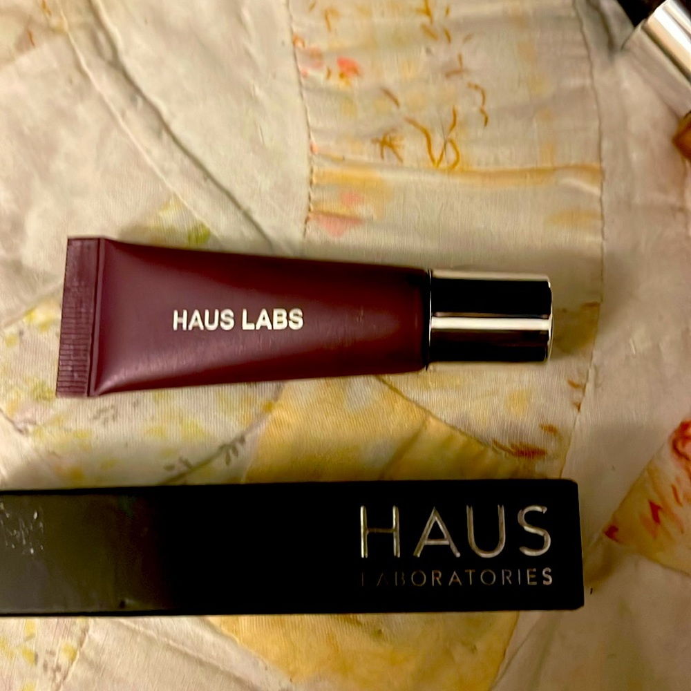 Eyeshadow from haus laboratories
